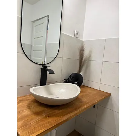 Διαμέρισμα Tied Apartman Kiskunmajsa